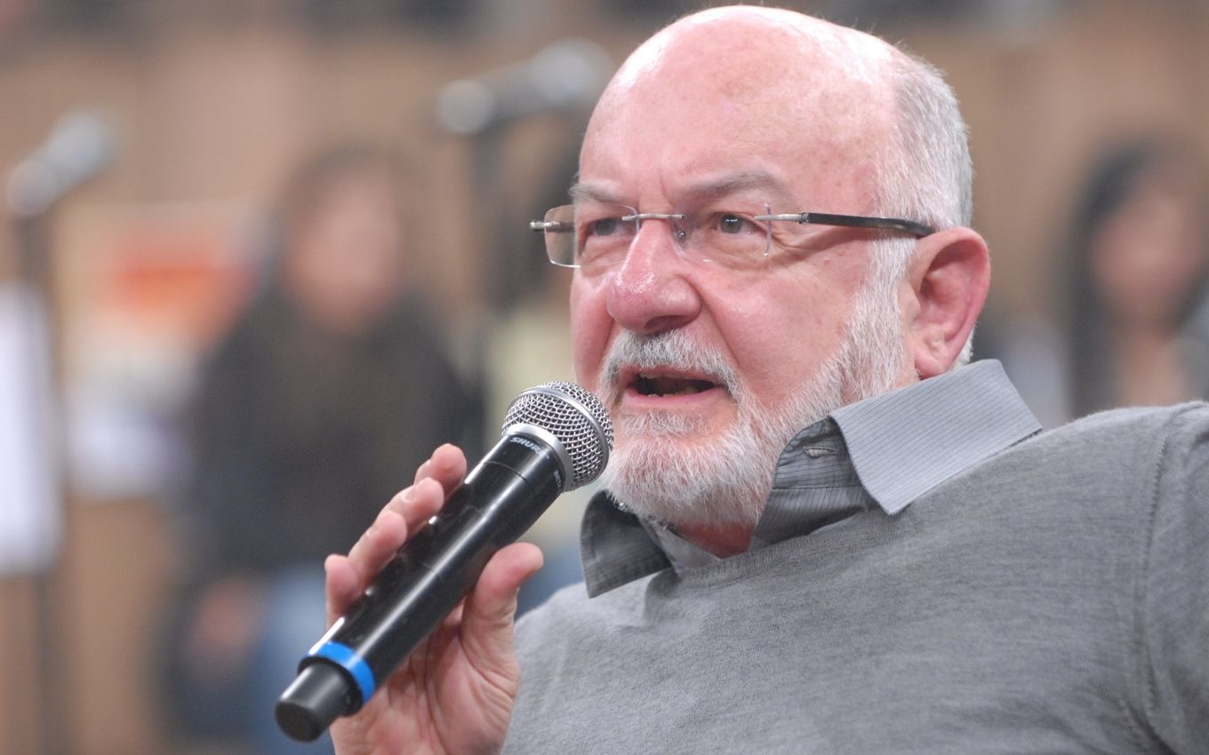 Silvio de Abreu é o novo produtor executivo da HBO Max - F5 Online