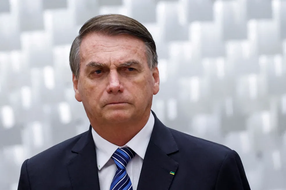 2022-12-09t012113z-445153537-rc2k0y9x6ftw-rtrmadp-3-brazil-lula-bolsonaro