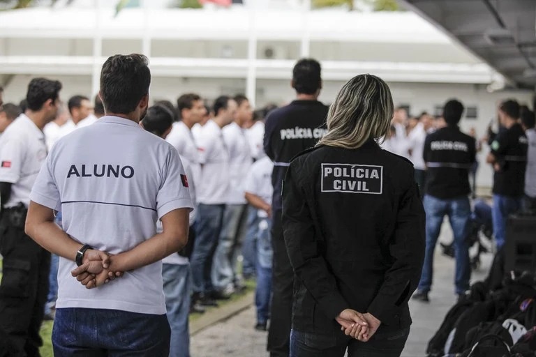 A imagem atual não possui texto alternativo. O nome do arquivo é: policia-civil-11