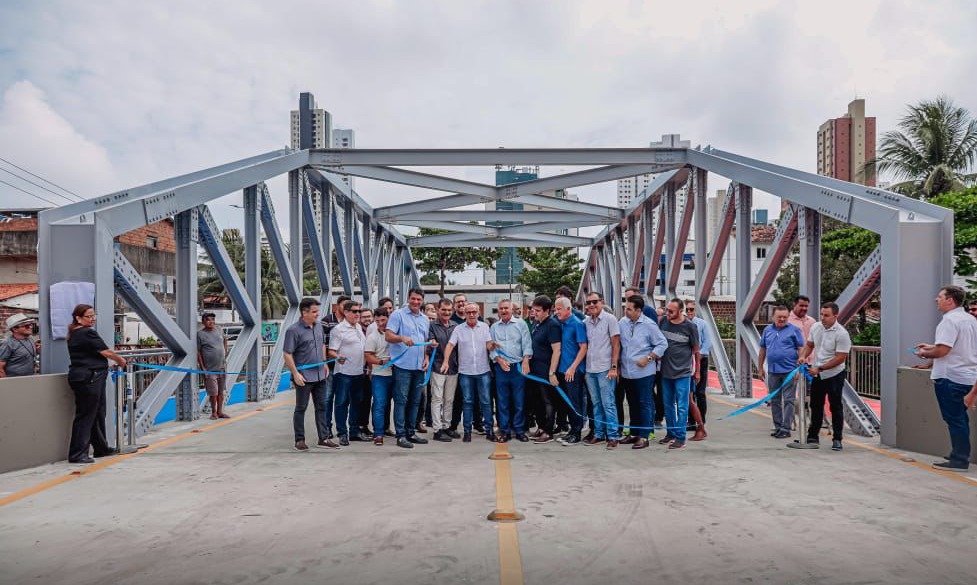 A imagem atual não possui texto alternativo. O nome do arquivo é: ponte-2