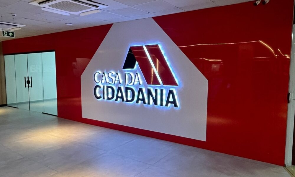 A imagem atual não possui texto alternativo. O nome do arquivo é: casa-da-cidadania-3