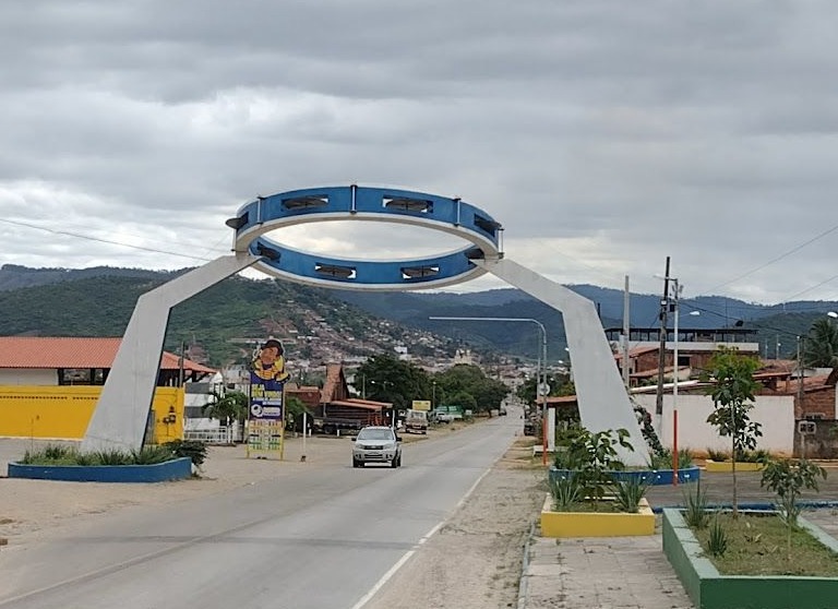 A imagem atual não possui texto alternativo. O nome do arquivo é: alagoa-grande-2