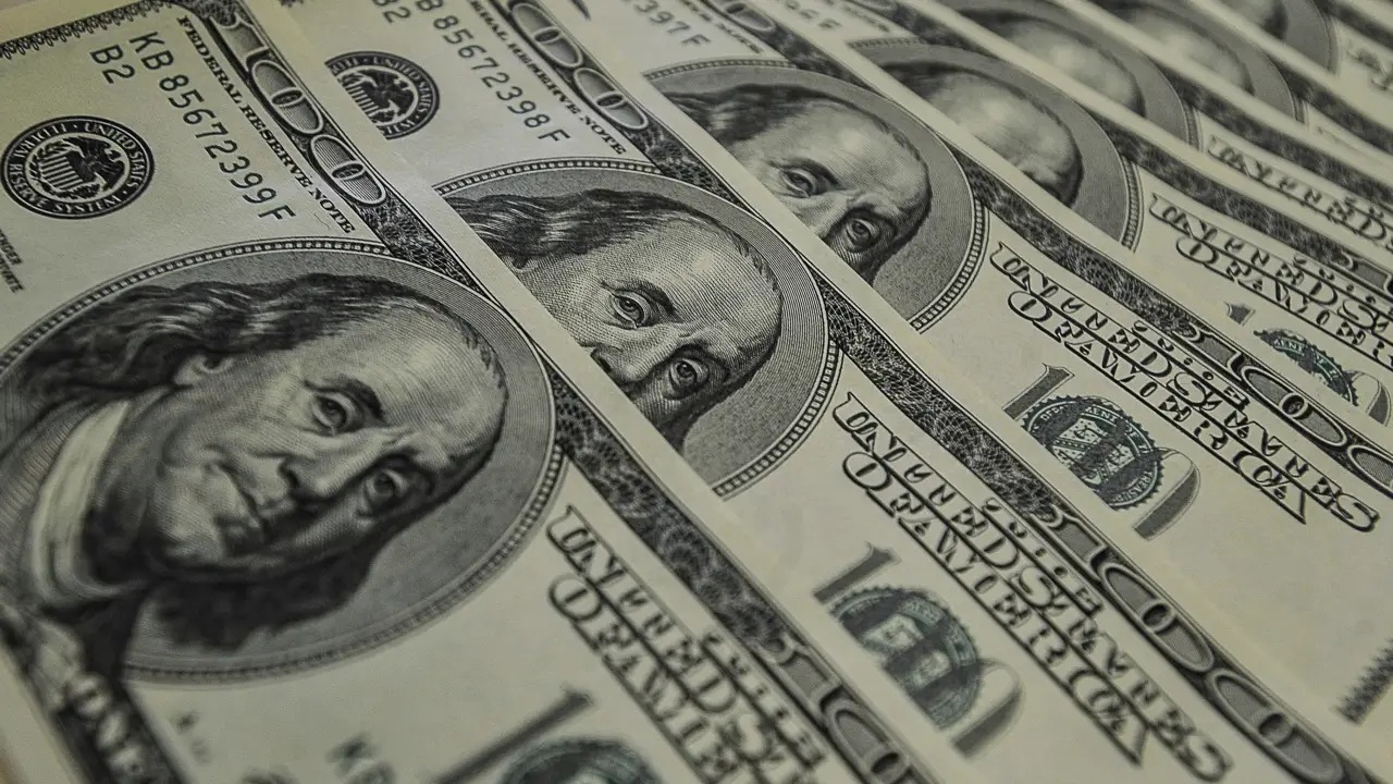 A imagem atual não possui texto alternativo. O nome do arquivo é: dolar-5