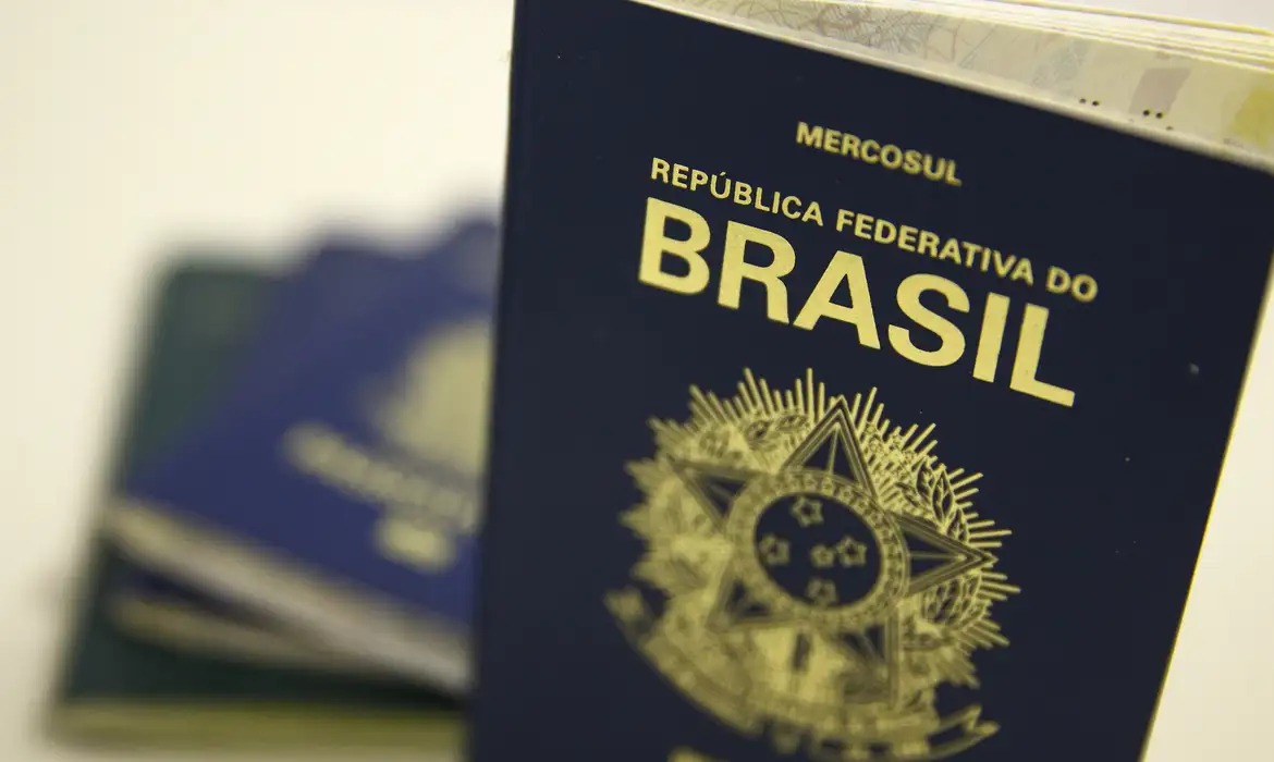 A imagem atual não possui texto alternativo. O nome do arquivo é: visto