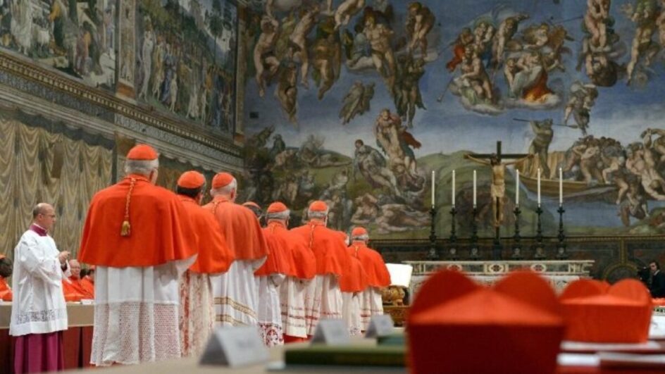 A imagem atual não possui texto alternativo. O nome do arquivo é: conclave-2