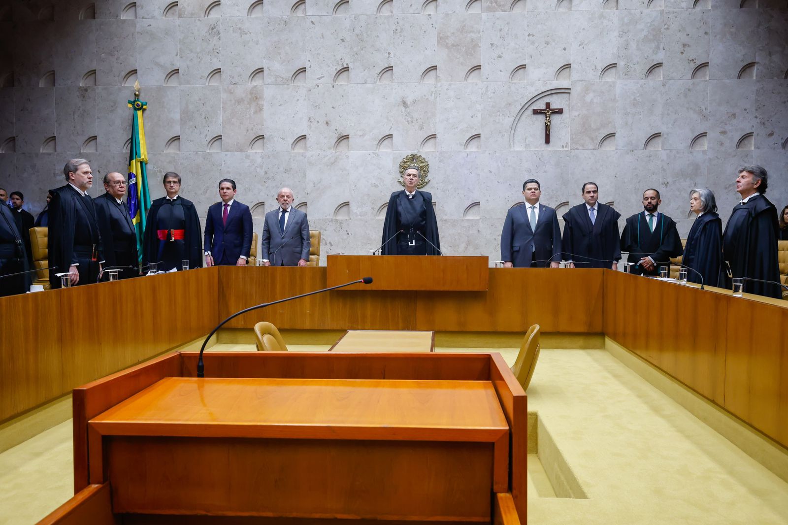 A imagem atual não possui texto alternativo. O nome do arquivo é: dc4712d6b76566b8a1373b2cb8149c46.jpeg