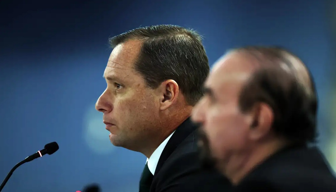 A imagem atual não possui texto alternativo. O nome do arquivo é: whatsapp-image-2025-10-31-at-07-18-52