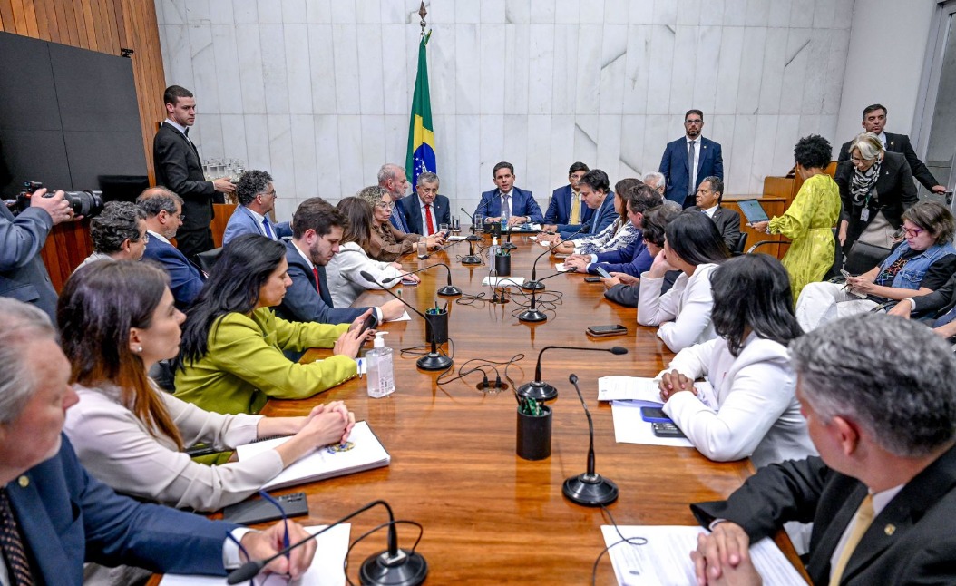 A imagem atual não possui texto alternativo. O nome do arquivo é: whatsapp-image-2025-10-29-at-22-44-29