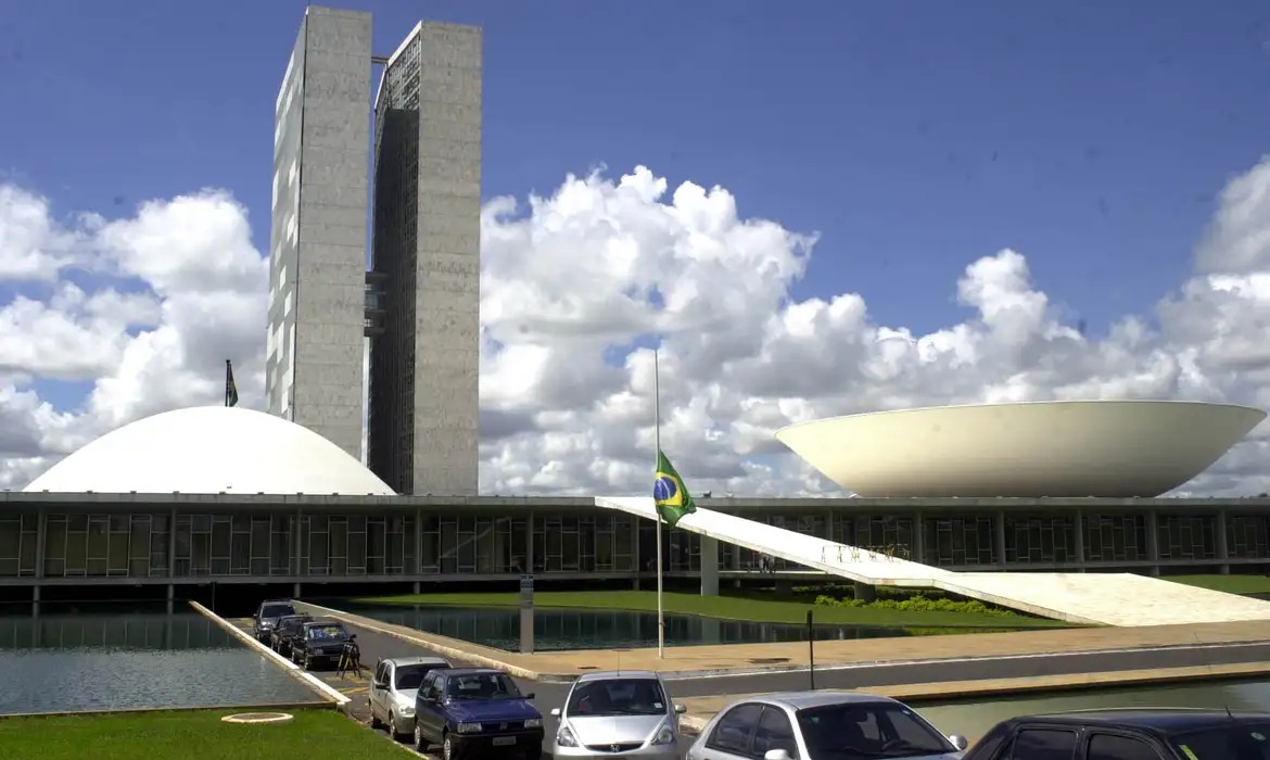 A imagem atual não possui texto alternativo. O nome do arquivo é: whatsapp-image-2025-10-08-at-22-16-35