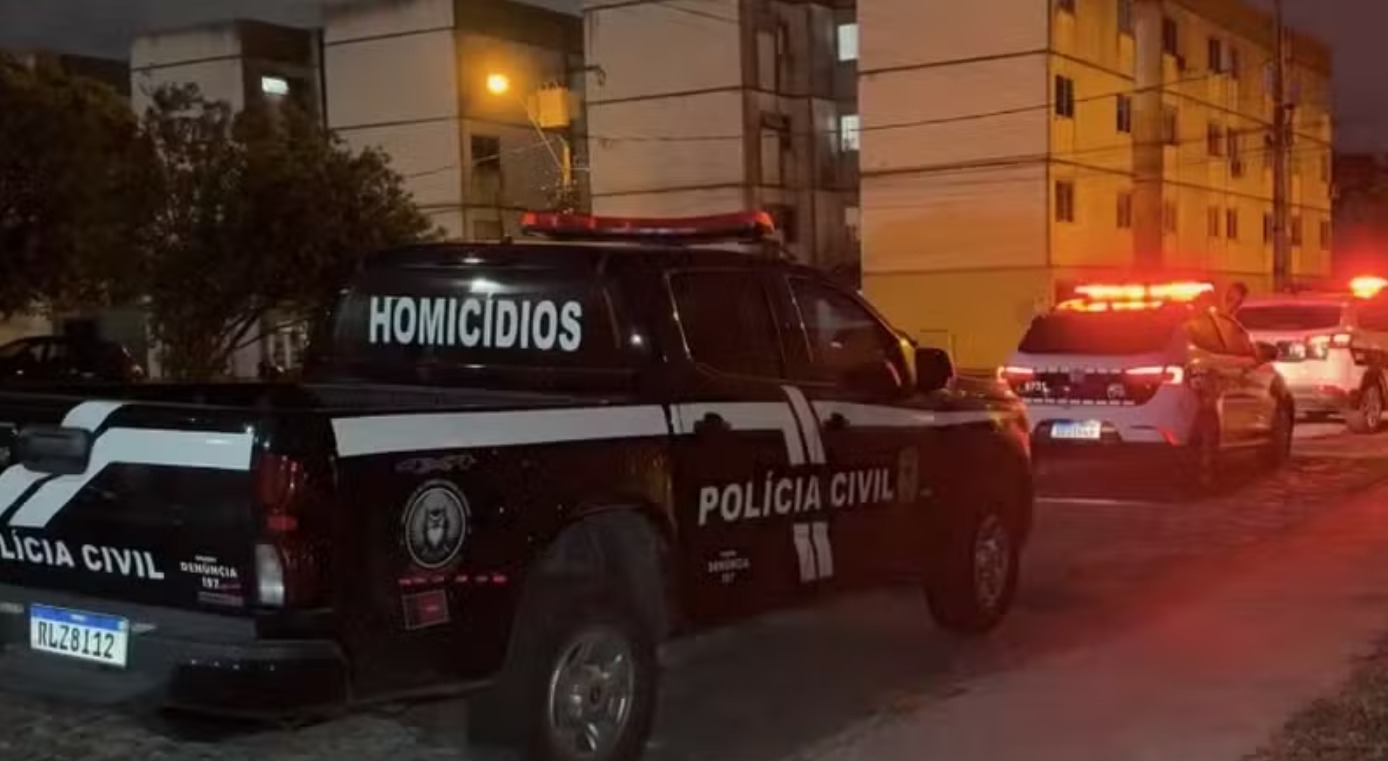 The current image has no alternative text. The file name is: whatsapp-image-2025-11-21-at-07-12-42