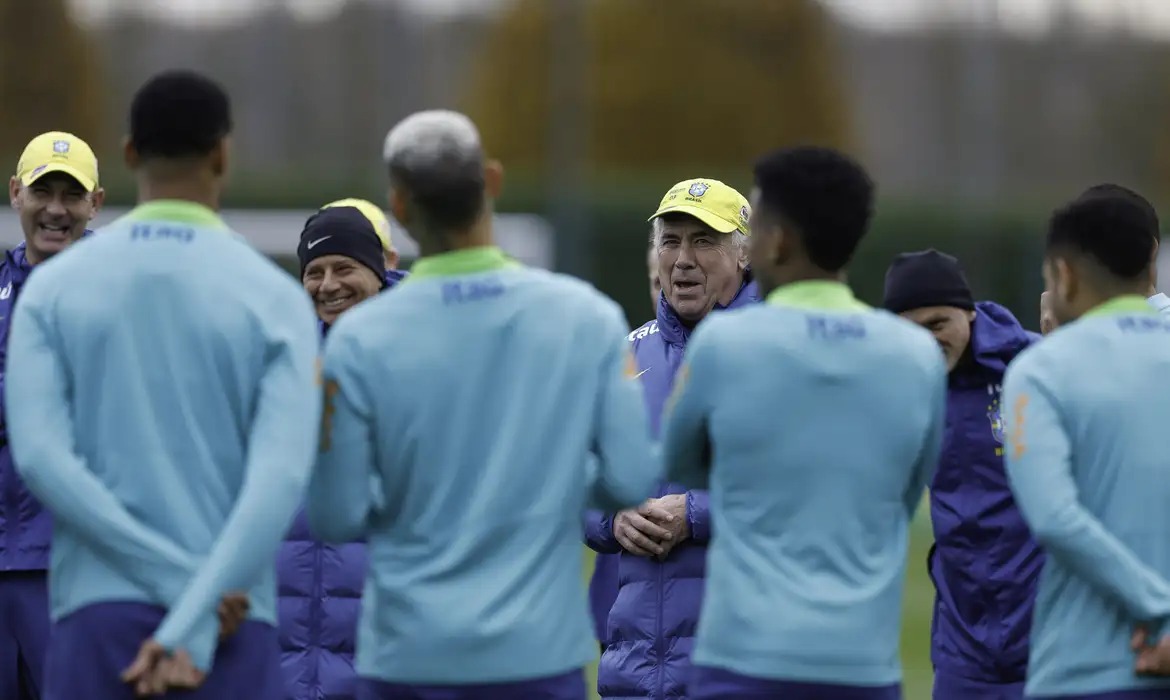 The current image has no alternative text. The file name is: whatsapp-image-2025-11-13-at-21-27-47