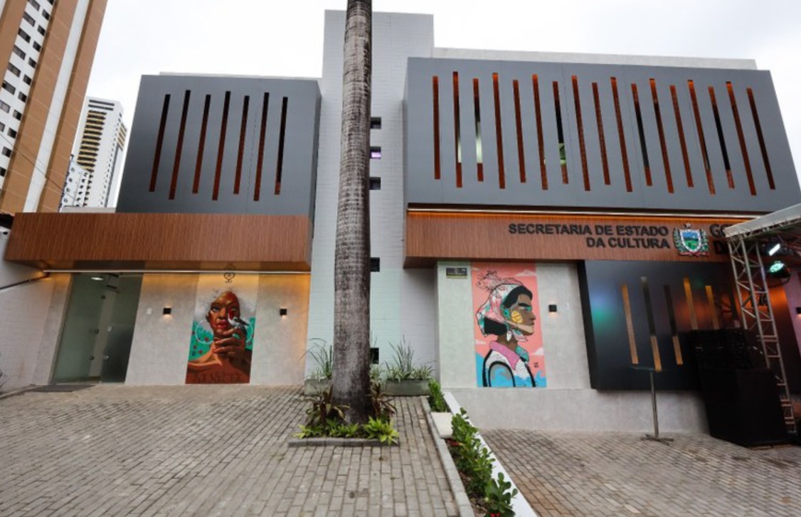 The current image has no alternative text. The file name is: whatsapp-image-2025-11-18-at-09-50-03