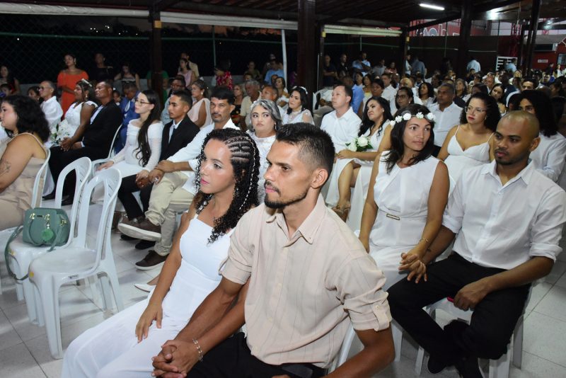 João Pessoa promove casamento coletivo com 93 casais em cerimônia marcada por emoção e inclusão