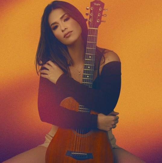 Madu Ayá lança EP ‘Olhares Canibais’ com quatro faixas autorais