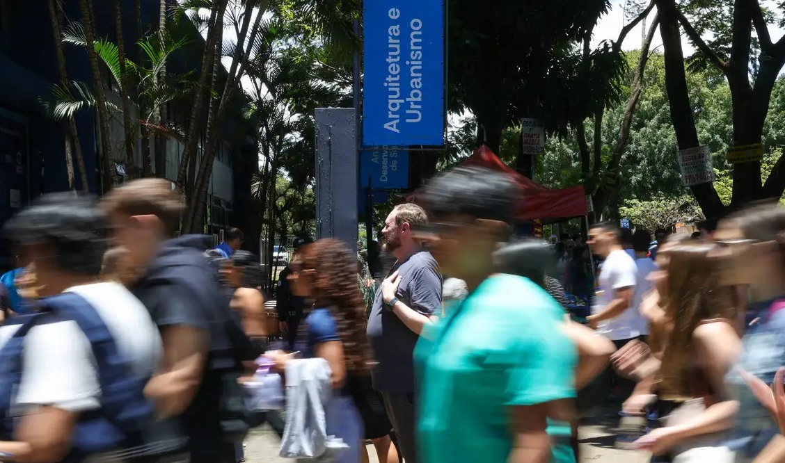 The current image has no alternative text. The file name is: whatsapp-image-2025-11-09-at-21-47-31