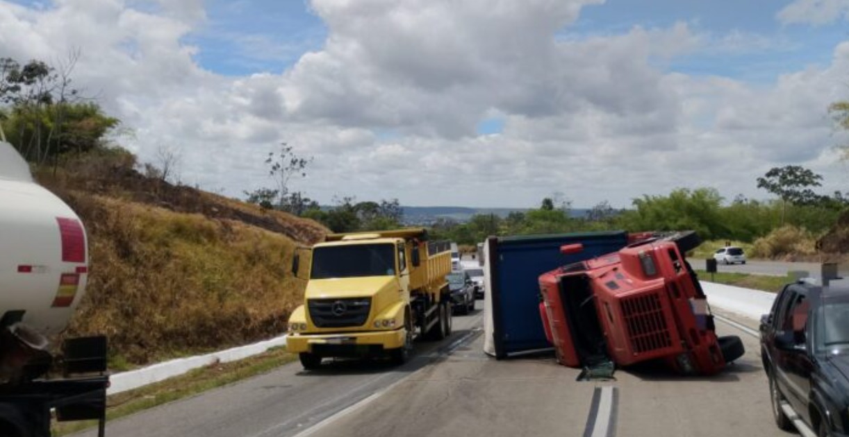 The current image has no alternative text. The file name is: whatsapp-image-2025-12-01-at-11-22-16