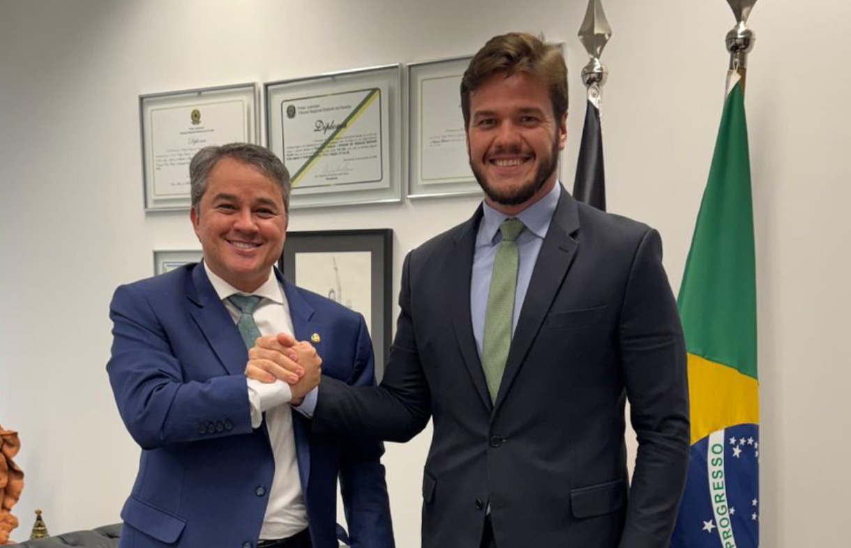 The current image has no alternative text. The file name is: whatsapp-image-2025-12-17-at-10-36-15