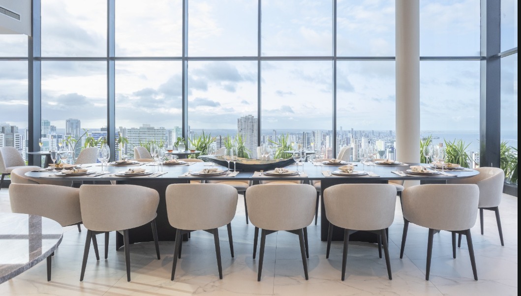 The current image has no alternative text. The file name is: whatsapp-image-2025-12-02-at-10-04-50