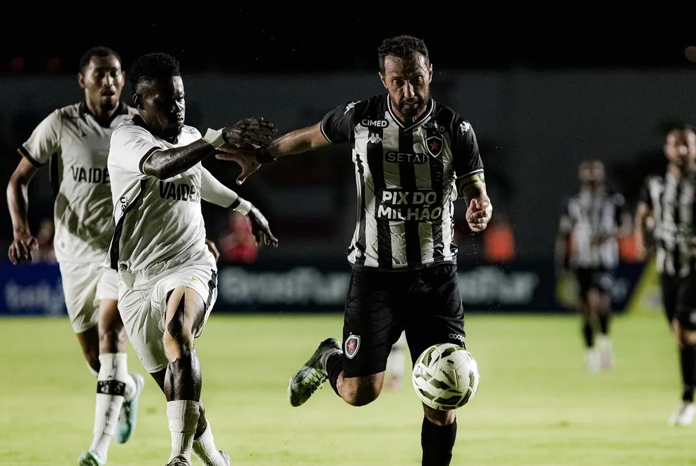 The current image has no alternative text. The file name is: whatsapp-image-2026-02-18-at-23-29-44